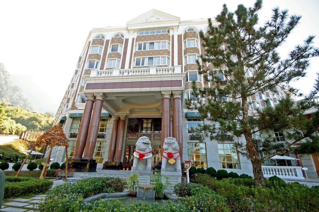 Le Midi Hotel Chitou Лугу Экстерьер фото
