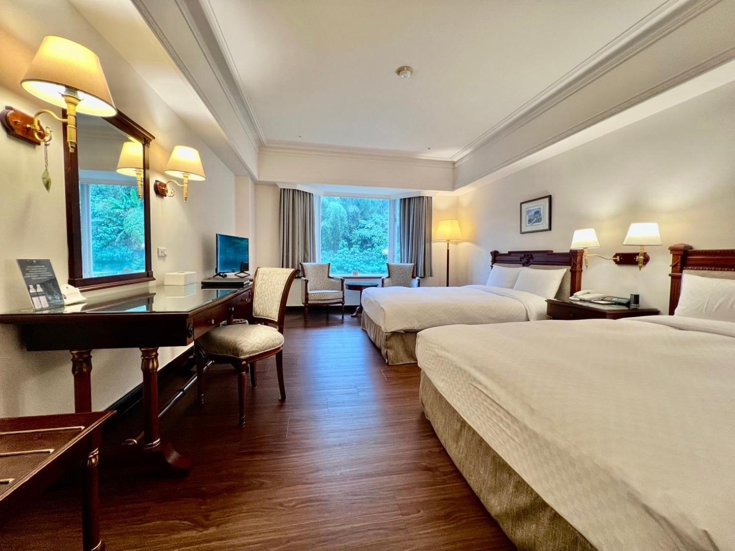 Le Midi Hotel Chitou Лугу Экстерьер фото