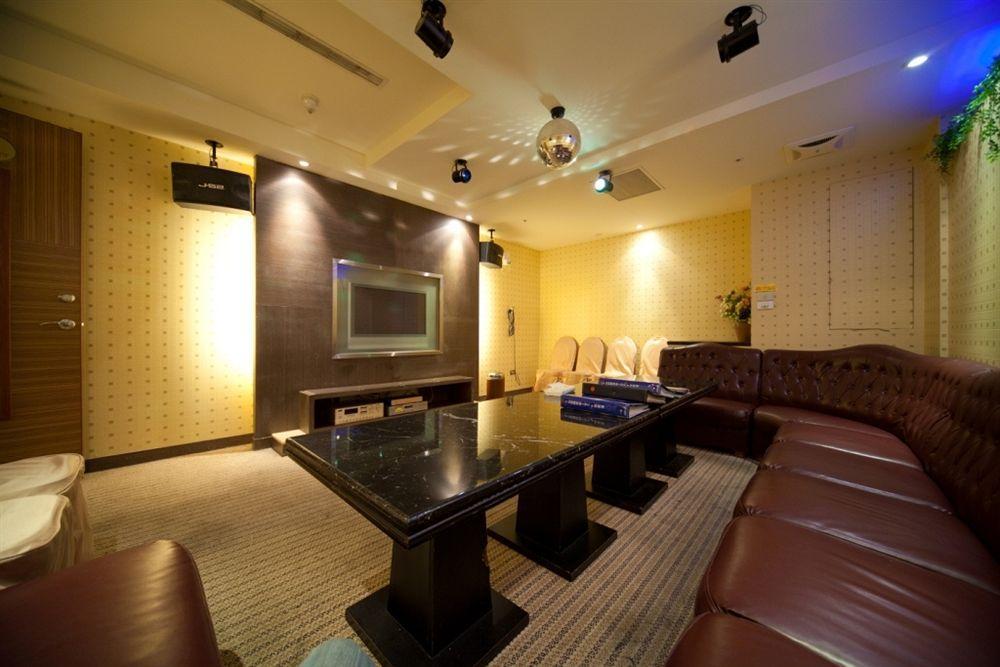 Le Midi Hotel Chitou Лугу Экстерьер фото