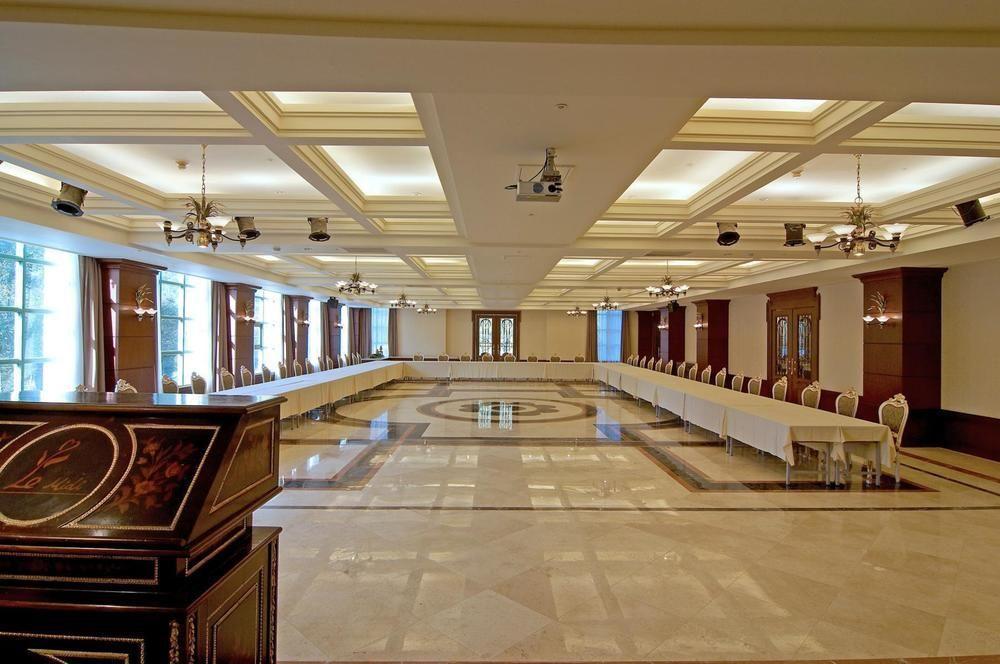 Le Midi Hotel Chitou Лугу Экстерьер фото