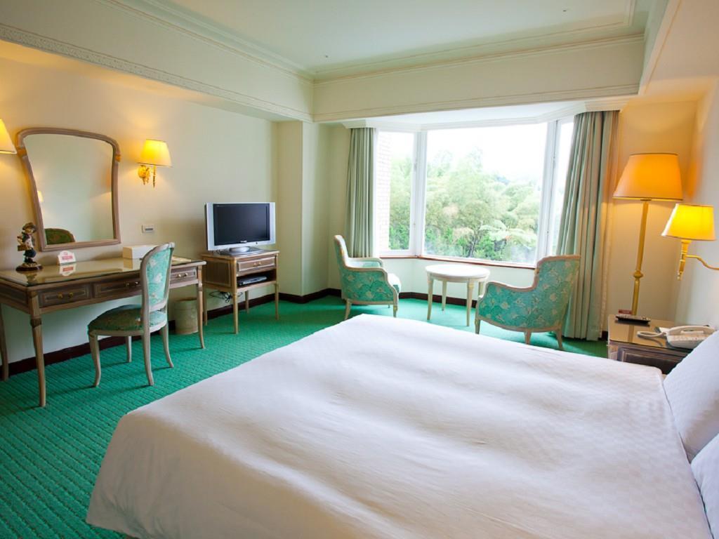 Le Midi Hotel Chitou Лугу Экстерьер фото